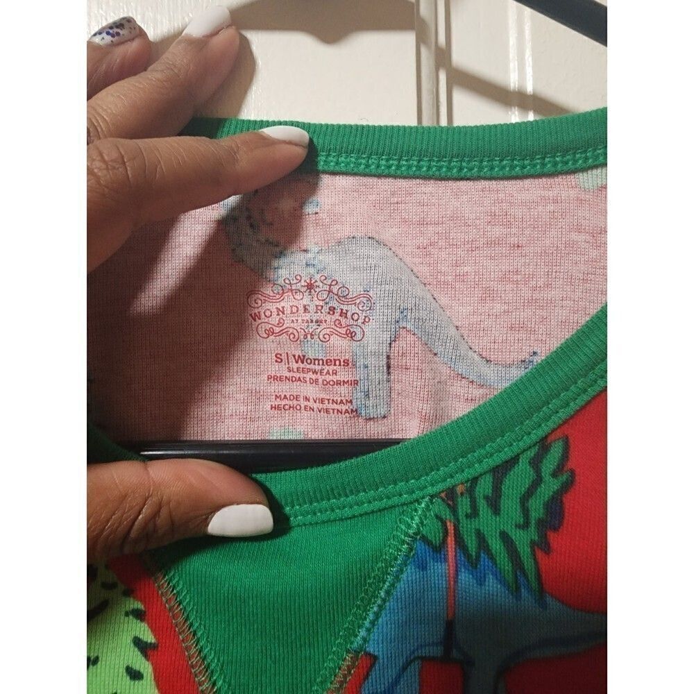 Women's Dinosaur Print Nightwear Pajama Set Size Small - Picture 5 of 14
